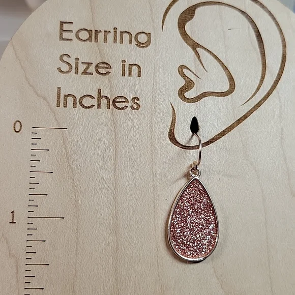 🔥LAST PAIR🔥 Copper Rose Shimmer Teardrop Earrings - Picture 4 of 4